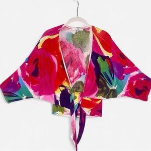 One7Six Bright Artistic Floral Cropped Angel Sleeve Tie Top XL